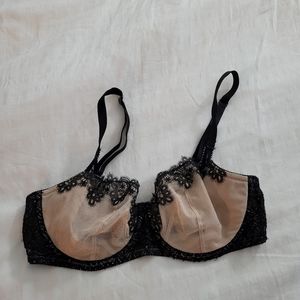 Victoria's secret | lace push up without padding size 36DD